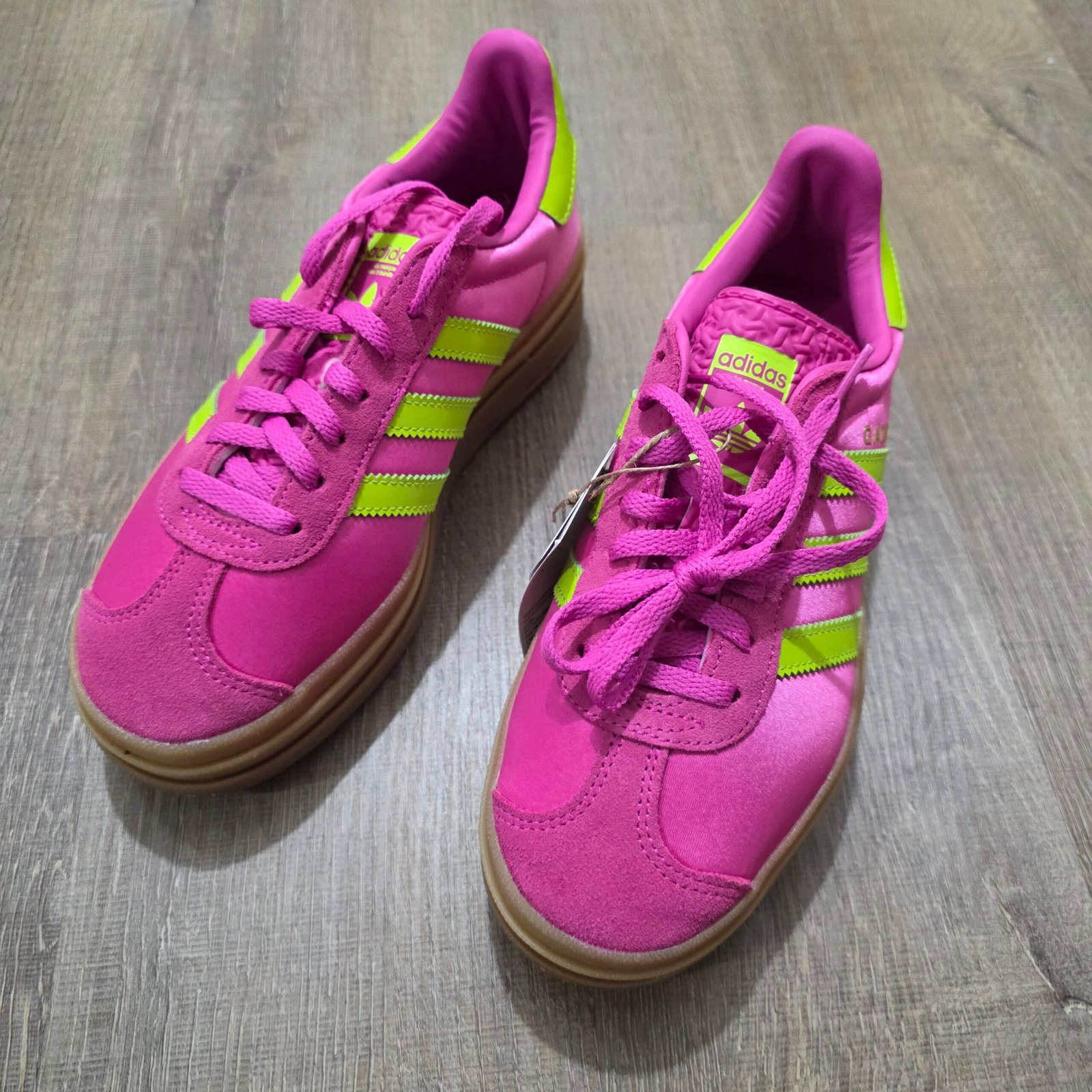 Womens Gazelle Bold Lucid Fuchsia Solar Slime Satin JI2705 Available Now