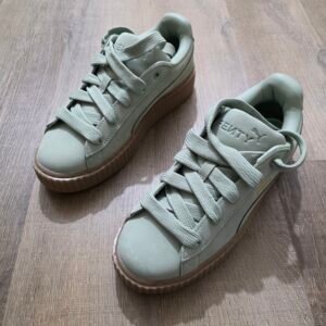 PUMA Fenty Creeper Women’s Size 8 Platform Sneakers Green Gum Sole No Box