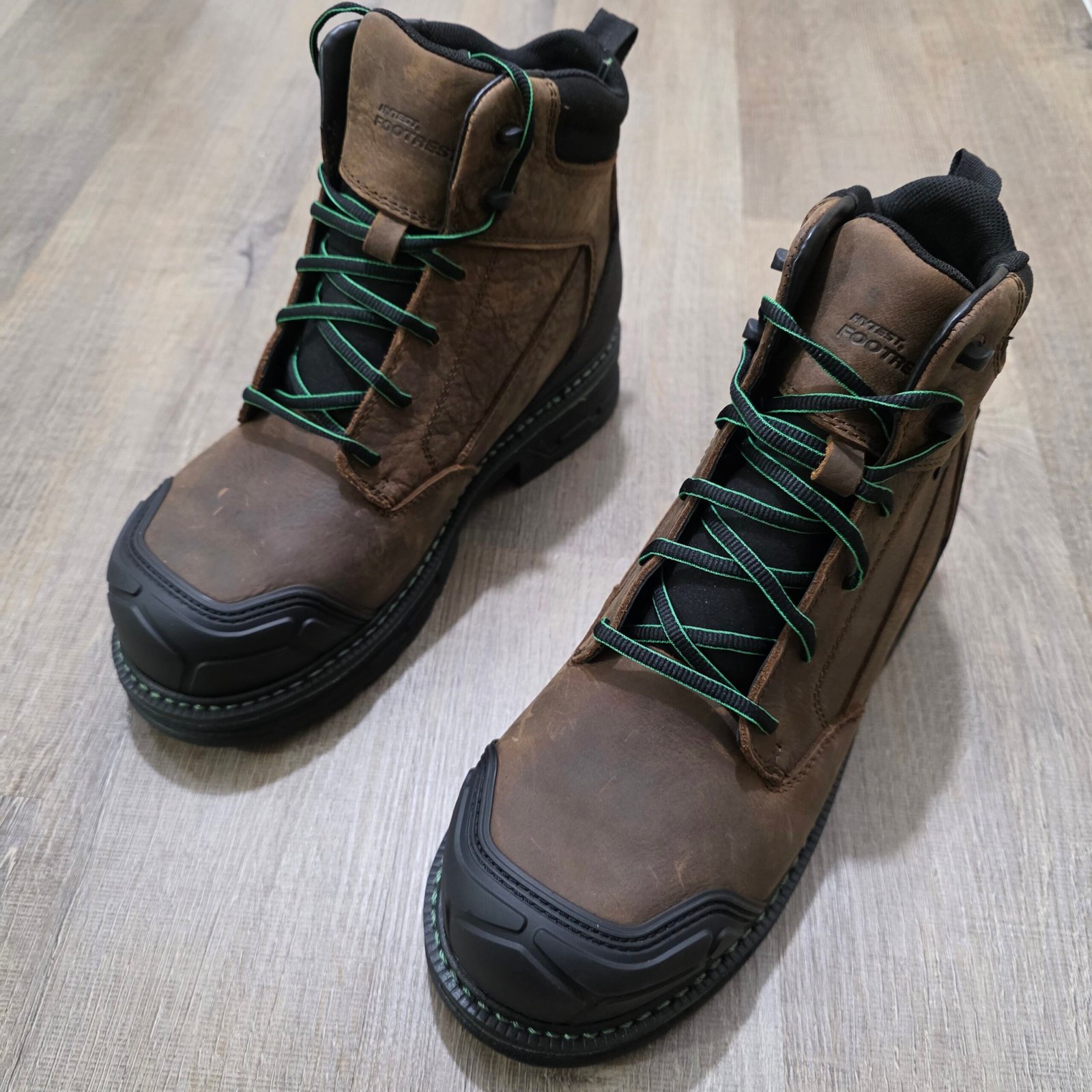 20260411_150029 HyTest Men's K23021 Work Boots Size 10 3E Brown Leather EH Safety Toe New No Box