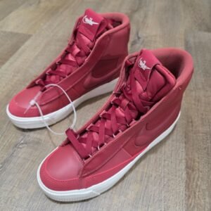 Nike Blazer Mid ’77 SE Red Leather High Top Sneakers Women’s Size 8 DR2948-600