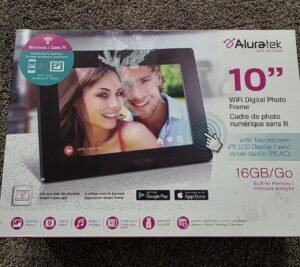 10" Digital Photo Frame – 16GB Memory, USB & SD Support, Remote, Black
